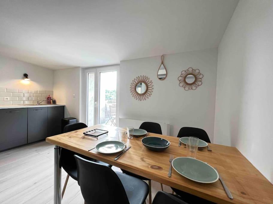 Appartement Avec Terrasse, Climatisation Et Parking Prive ! Le Teil Ngoại thất bức ảnh